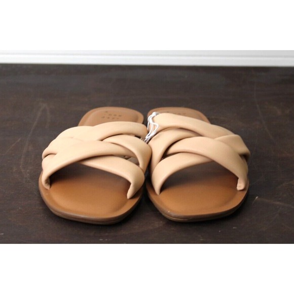 A New Day Women Tan Beige Crisscross Strap Slide Sandals Flats Size 6.5 - Picture 5 of 11